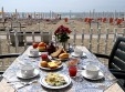 hotel-righetto-colazioni-fronte-mare.jpg